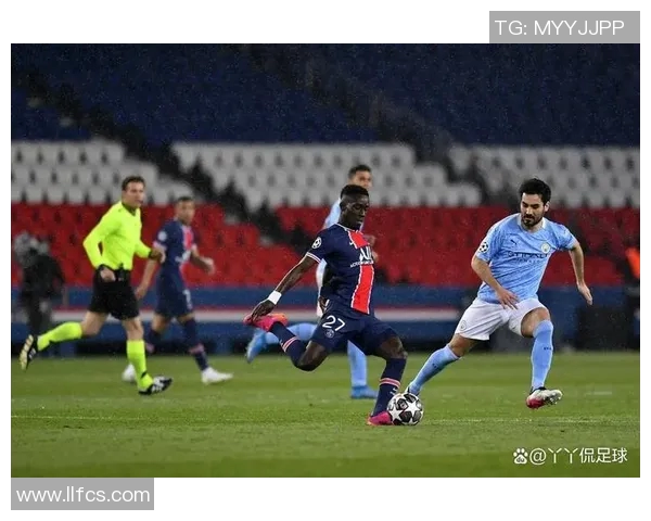 欧冠激战莱红牛对决巴黎圣日耳曼谁能笑到最后